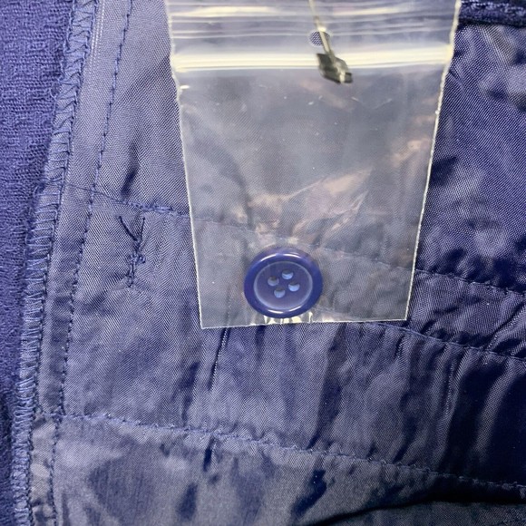 The Limited Shorts Womens Size 4 Navy Blue Waffle Weave Tailored Short Chino - Picture 9 of 16